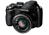 [写真]デジタルカメラ「FinePix S3200」