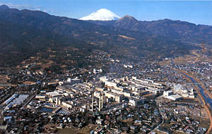 [写真]足柄工場全景 1971年（昭和46年）2月