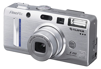 デジタルカメラ「FinePix F700」