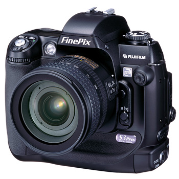 デジタル一眼レフカメラ「FinePix S3 Pro」